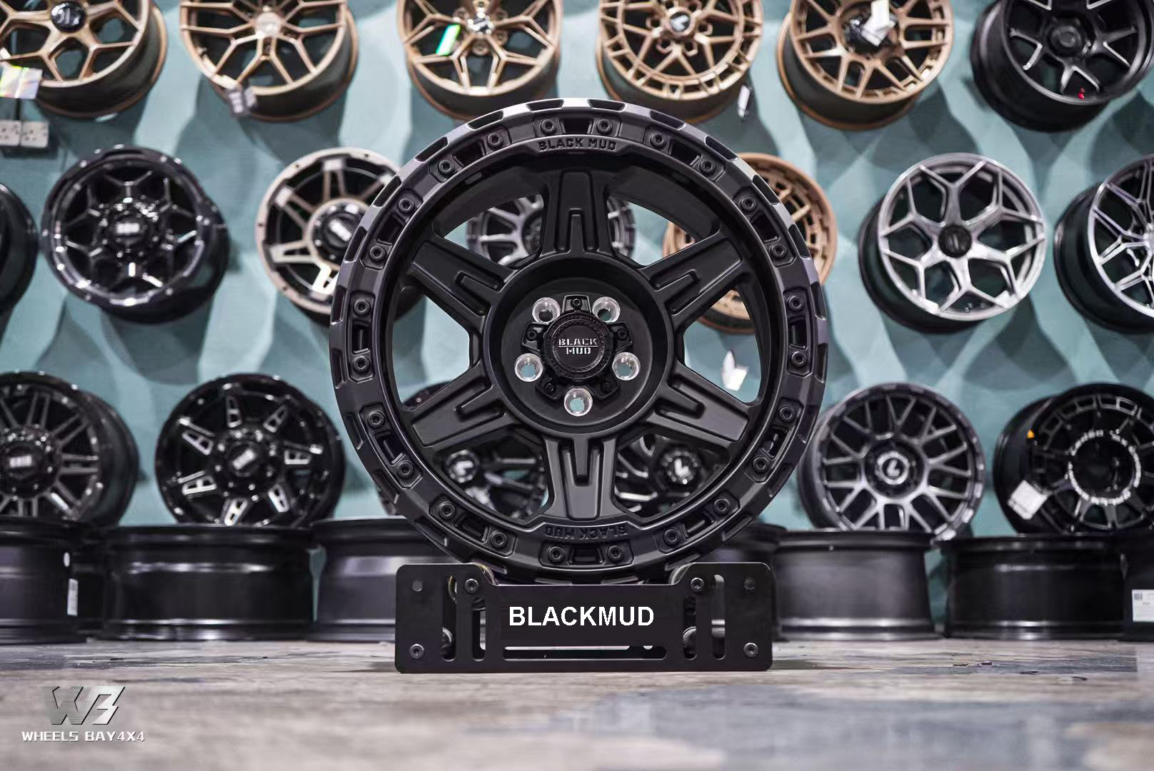BLACKMUD590.jpg